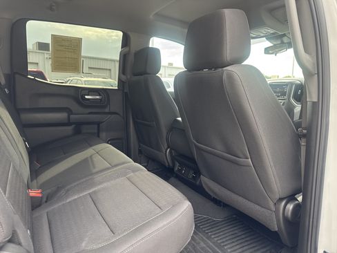Used 2025 Chevrolet Silverado 1500 Custom w/ Turbomax Blackout Package RWD image 13