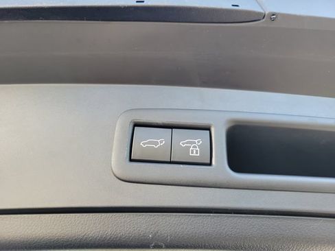 Used 2023 Lexus UX 250h FWD w/ Accessory Package (Z1) image 9