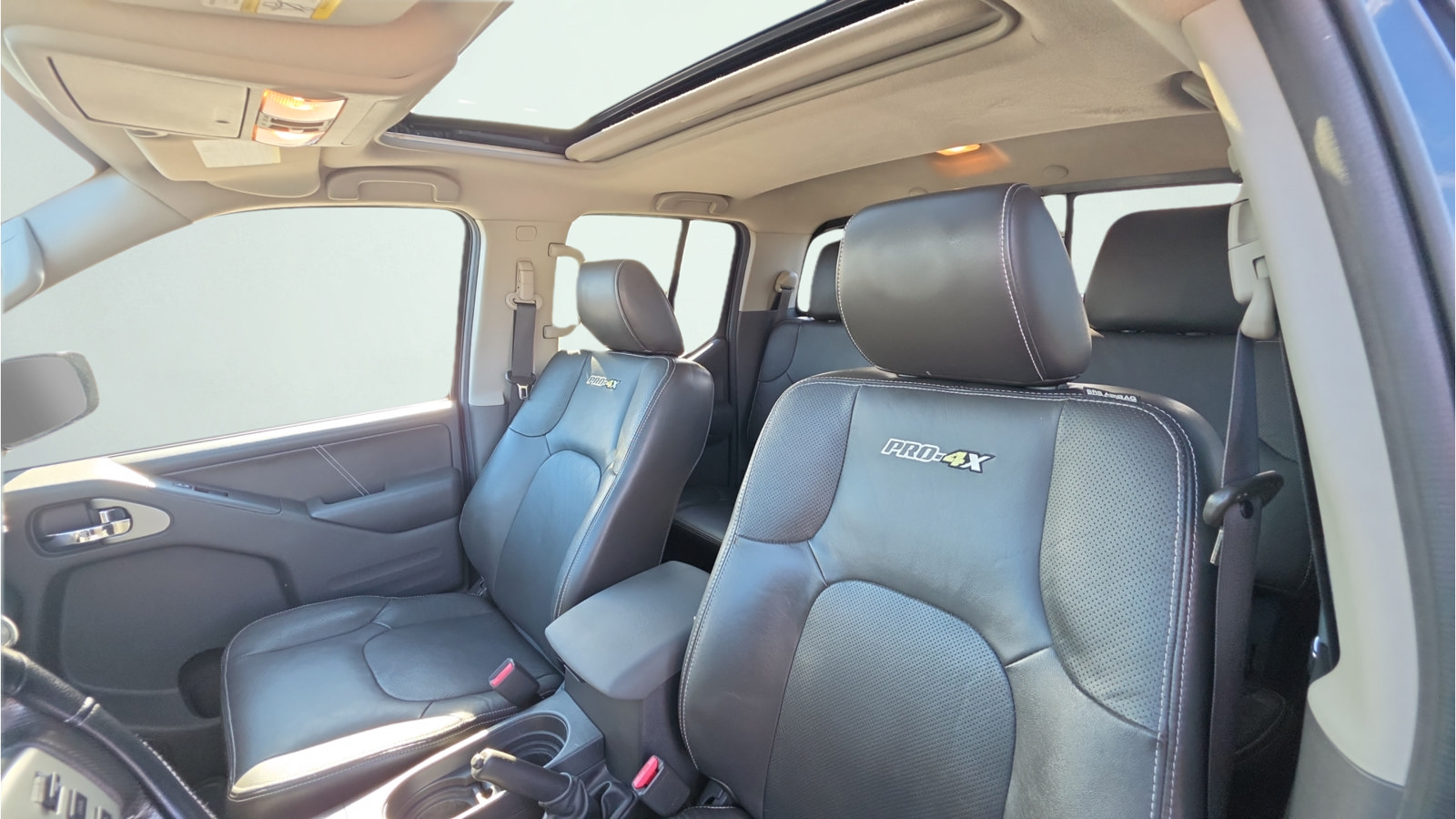 Used 2019 Nissan Frontier PRO-4X w/ Pro-4x Luxury Package AWD/4WD image 23