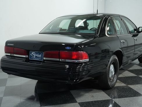 Used 1997 Ford Crown Victoria Police Interceptor image 10