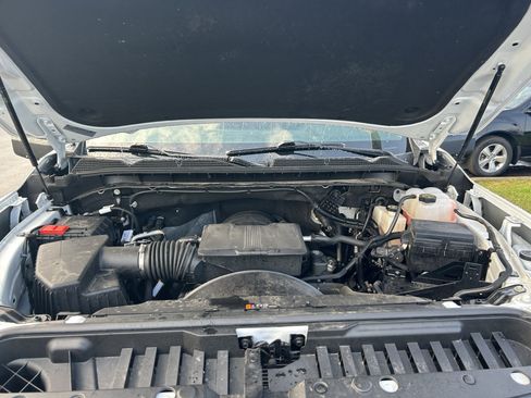 Used 2025 GMC Sierra 2500 SLT w/ SLT Premium Package image 37