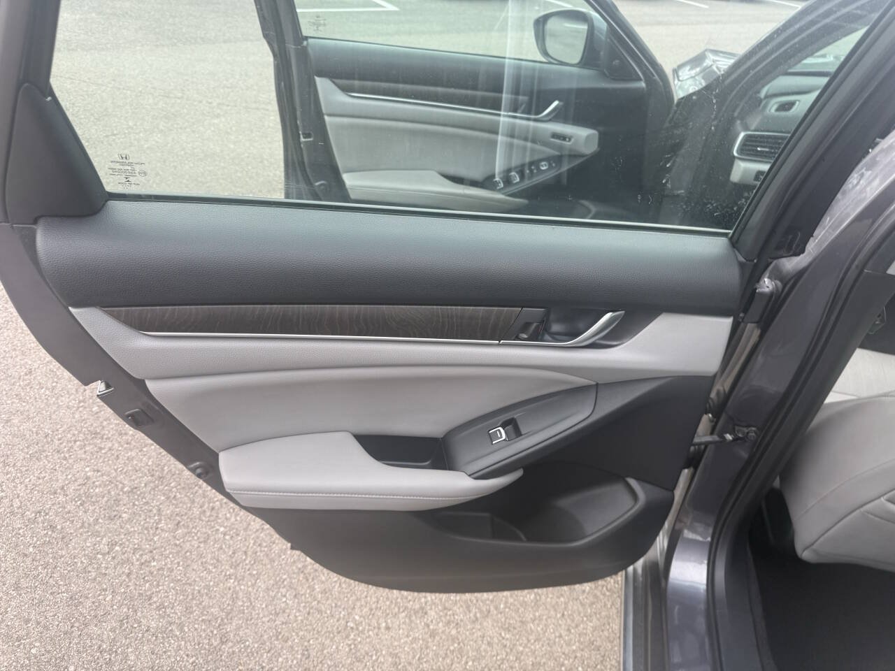 Used 2018 Honda Accord EX-L image 20