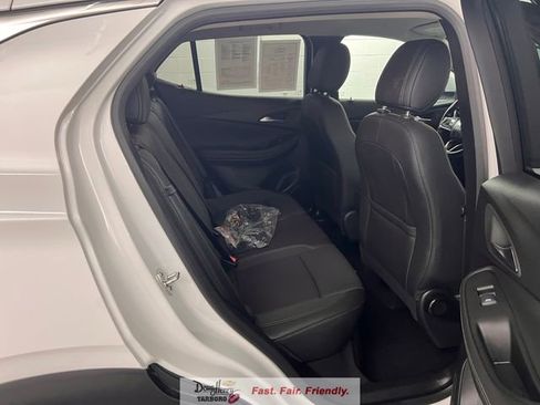Used 2025 Buick Encore GX Preferred FWD image 37