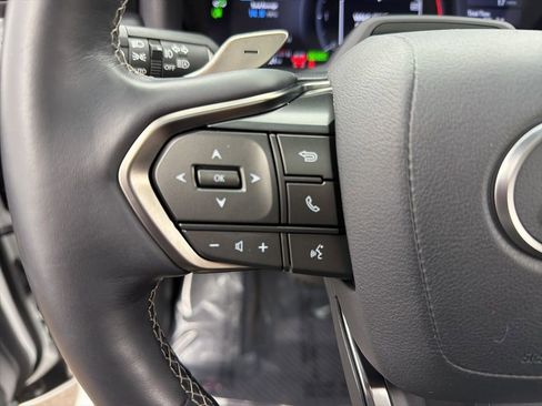 Used 2025 Lexus LX 700h Overtrail image 15