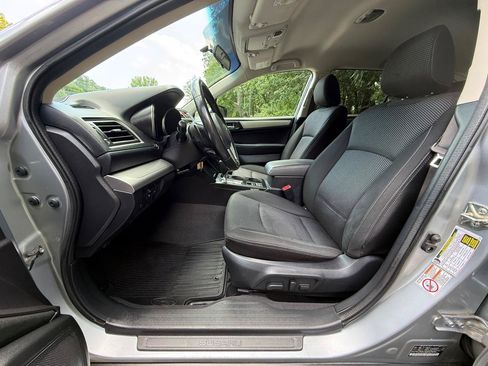 Used 2016 Subaru Outback 2.5i Premium AWD/4WD image 13