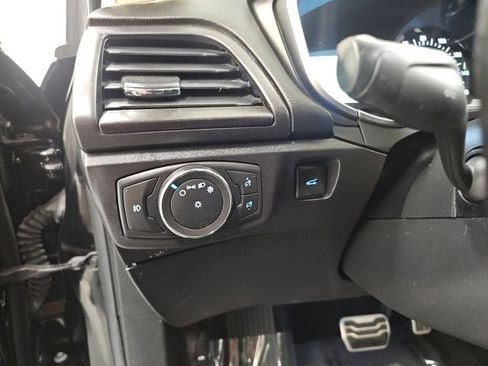 Used 2017 Ford Fusion Titanium image 16