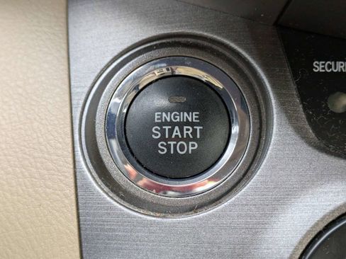 Used 2010 Toyota RAV4 Limited image 41