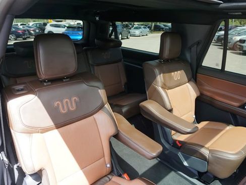 Used 2025 Ford Expedition Max King Ranch AWD/4WD image 21