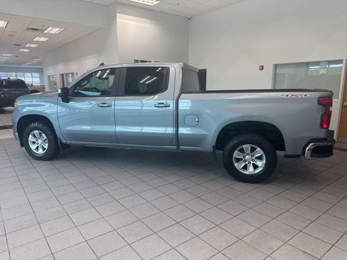Used 2025 Chevrolet Silverado 1500 LT w/ Work Truck Package AWD/4WD image 6