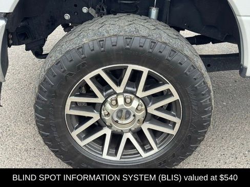 Used 2017 Ford F350 Lariat w/ Lariat Ultimate Package AWD/4WD image 12