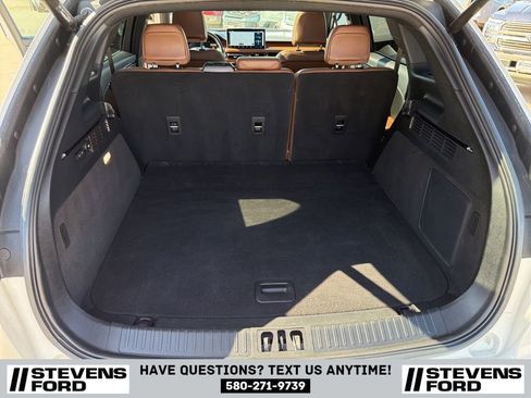 Used 2021 Lincoln Nautilus Reserve image 36