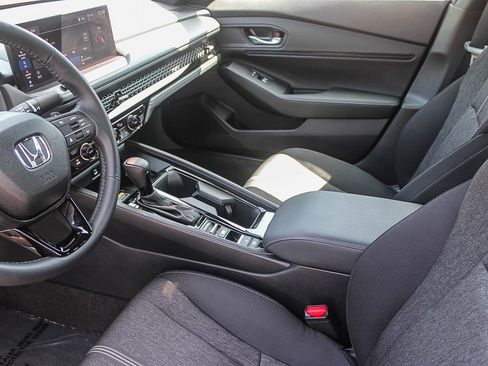 Certified 2025 Honda Accord Sport image 18