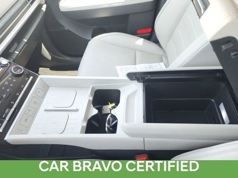 Used 2024 Hyundai Santa Fe Calligraphy FWD image 32