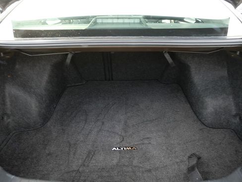 Used 2016 Nissan Altima 2.5 SL w/ 2.5 Technology w/LED Package image 31