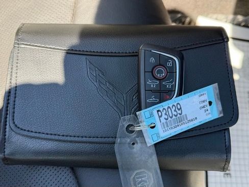 Certified 2024 Chevrolet Corvette Stingray Preferred Conv w/ Stealth Interior Trim Package RWD image 43