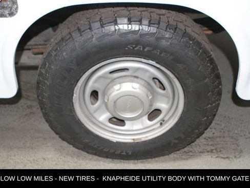 Used 2015 Ford F250 XL RWD image 11