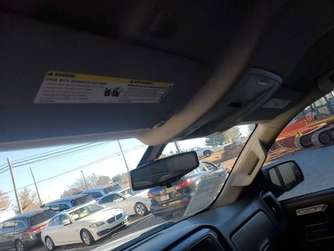 Used 2016 Chevrolet Silverado 1500 W/T image 17