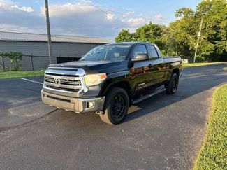 Used 2016 Toyota Tundra SR5 w/ Tow Package image 1