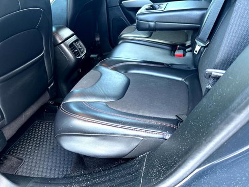 Used 2017 Jeep Cherokee Trailhawk w/ Comfort/Convenience Group image 16