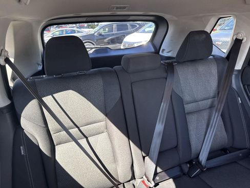 Used 2025 Nissan Rogue SV FWD image 31