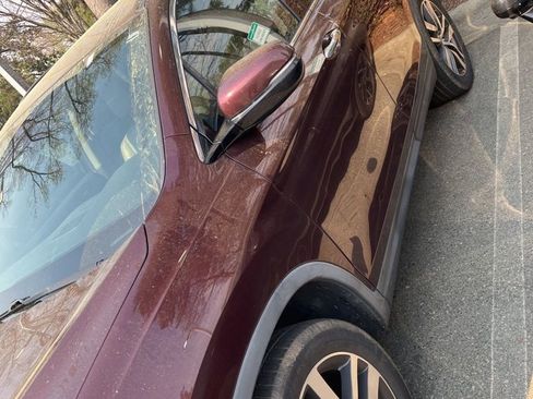 Used 2017 Honda Pilot Elite image 3