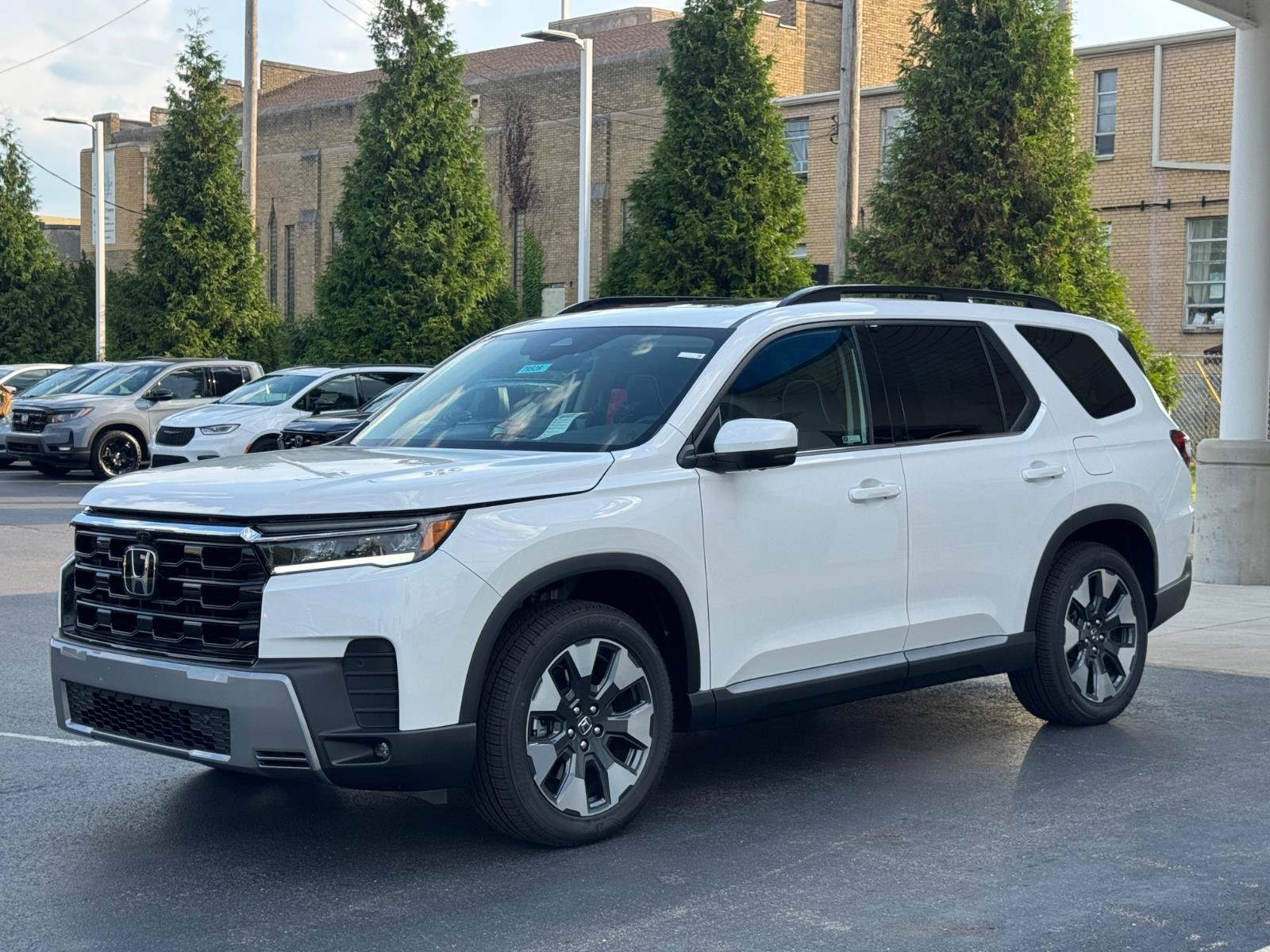 New 2026 Honda Pilot Elite image 7