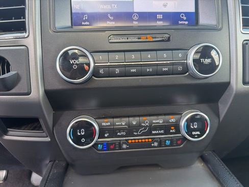 Used 2021 Ford Expedition XLT image 20