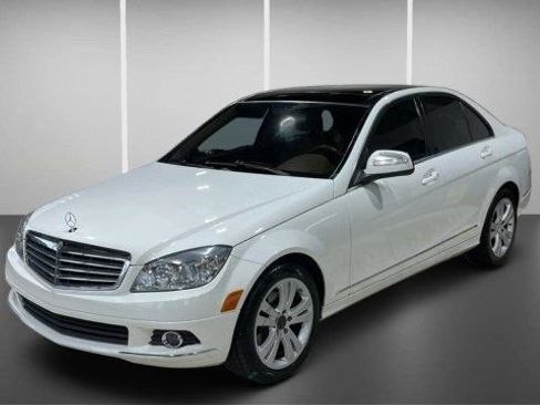 Used 2008 Mercedes-Benz C 300 Sedan image 3