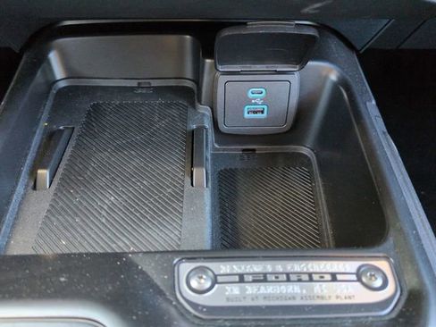 New 2025 Ford Bronco 4-Door image 21