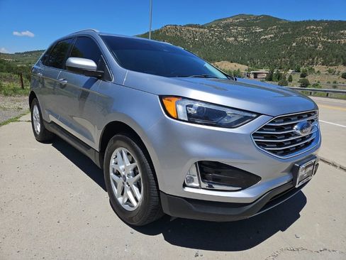 Used 2022 Ford Edge SEL w/ Convenience Package AWD/4WD image 3