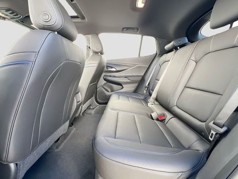 New 2026 Buick Envista Sport Touring w/ Convenience I Package FWD image 17