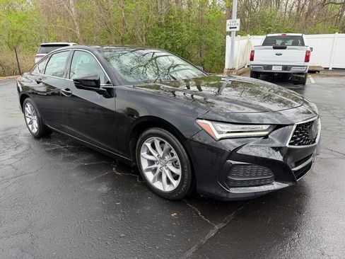 Used 2023 Acura TLX image 4