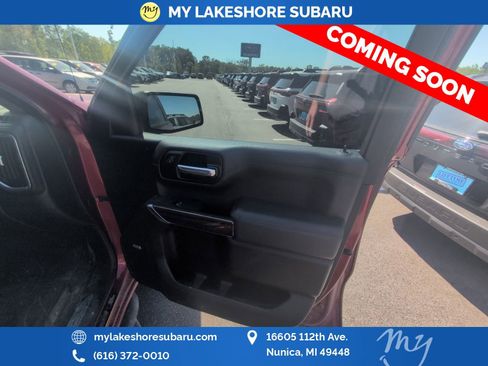 Used 2020 Chevrolet Silverado 1500 LT Trail Boss AWD/4WD image 16
