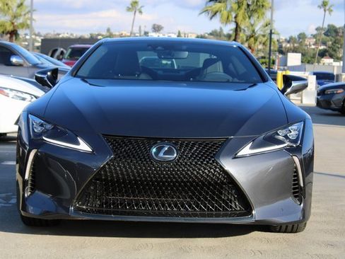 Certified 2025 Lexus LC 500 Coupe image 2
