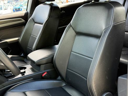 Used 2021 Volkswagen Atlas Cross Sport SE AWD/4WD image 20