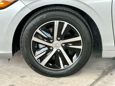 Used 2024 Honda Civic LX image 11