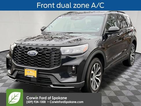 Certified 2025 Ford Explorer ST-Line image 6