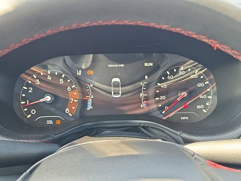 Used 2022 Jeep Compass Trailhawk AWD/4WD image 18