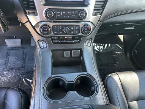 Used 2019 Chevrolet Suburban LT AWD/4WD image 15