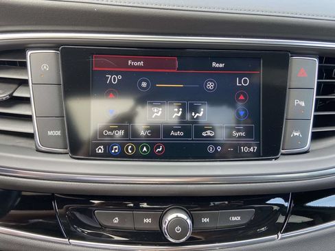 Used 2023 Buick Enclave Avenir w/ Avenir Technology Package FWD image 17