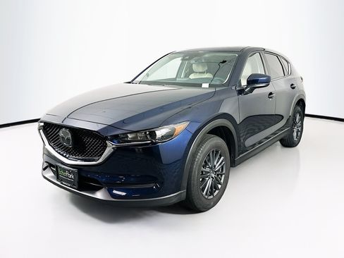 Used 2019 MAZDA CX-5 Touring FWD image 3