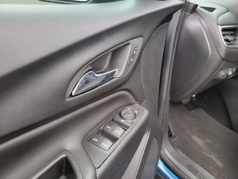 Used 2021 Chevrolet Equinox LT image 7