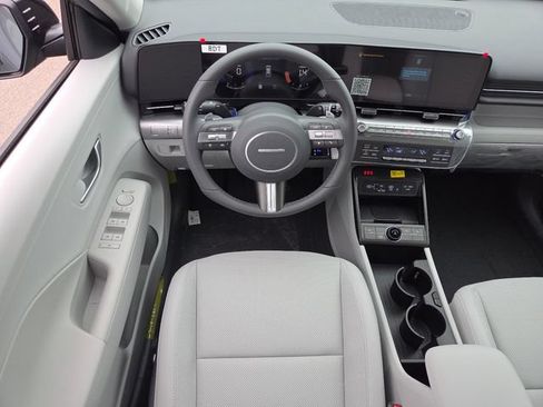 New 2026 Hyundai Kona SEL Premium AWD/4WD image 24