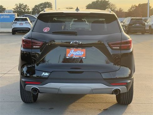 New 2025 Chevrolet Blazer LT w/ Convenience Package image 5