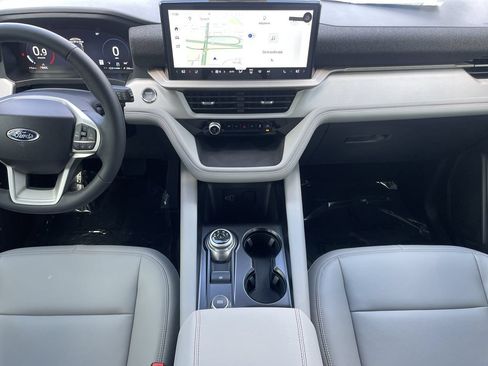 New 2026 Ford Explorer Active w/ Active Comfort Package AWD/4WD image 14