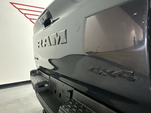 Used 2019 RAM 1500 Rebel AWD/4WD image 10
