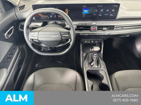Used 2025 Kia K4 FWD image 26