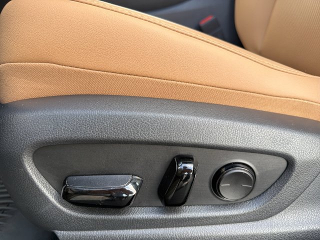 Used 2023 Lexus UX 250h AWD w/ Premium Package image 35