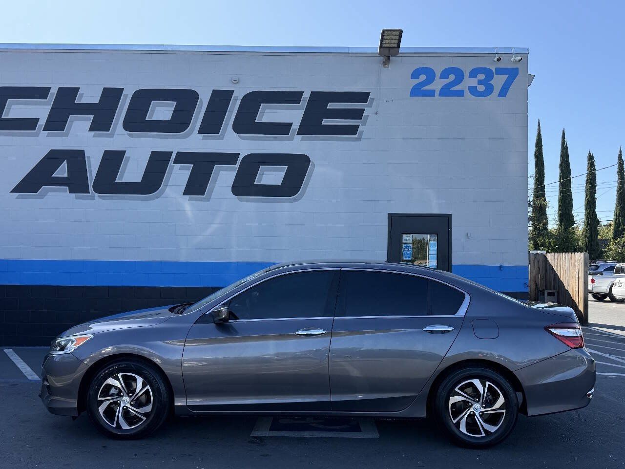 Used 2017 Honda Accord LX image 20