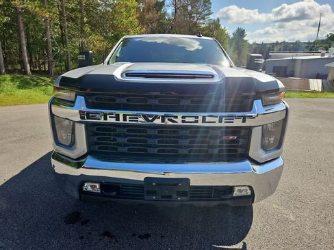 Used 2021 Chevrolet Silverado 2500 LT w/ Convenience Package AWD/4WD image 8